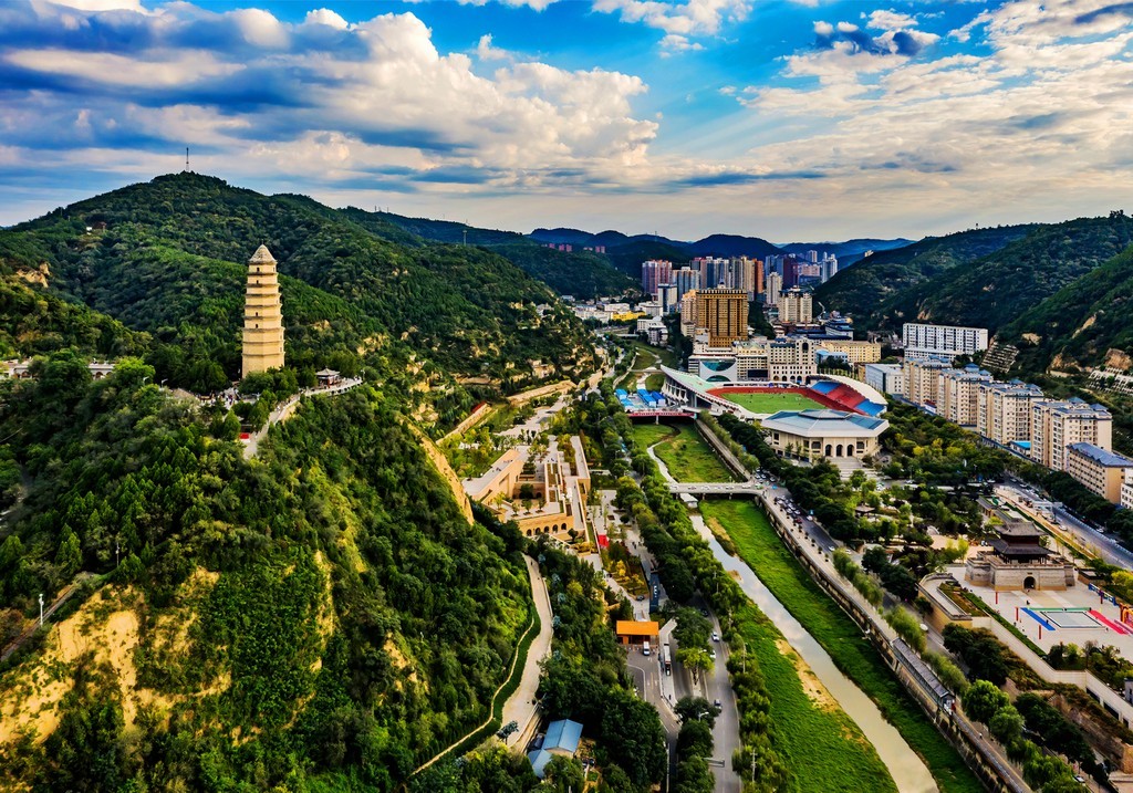 20260910101817858389.jpg 28-延安2026年摄影:牛飞.jpg